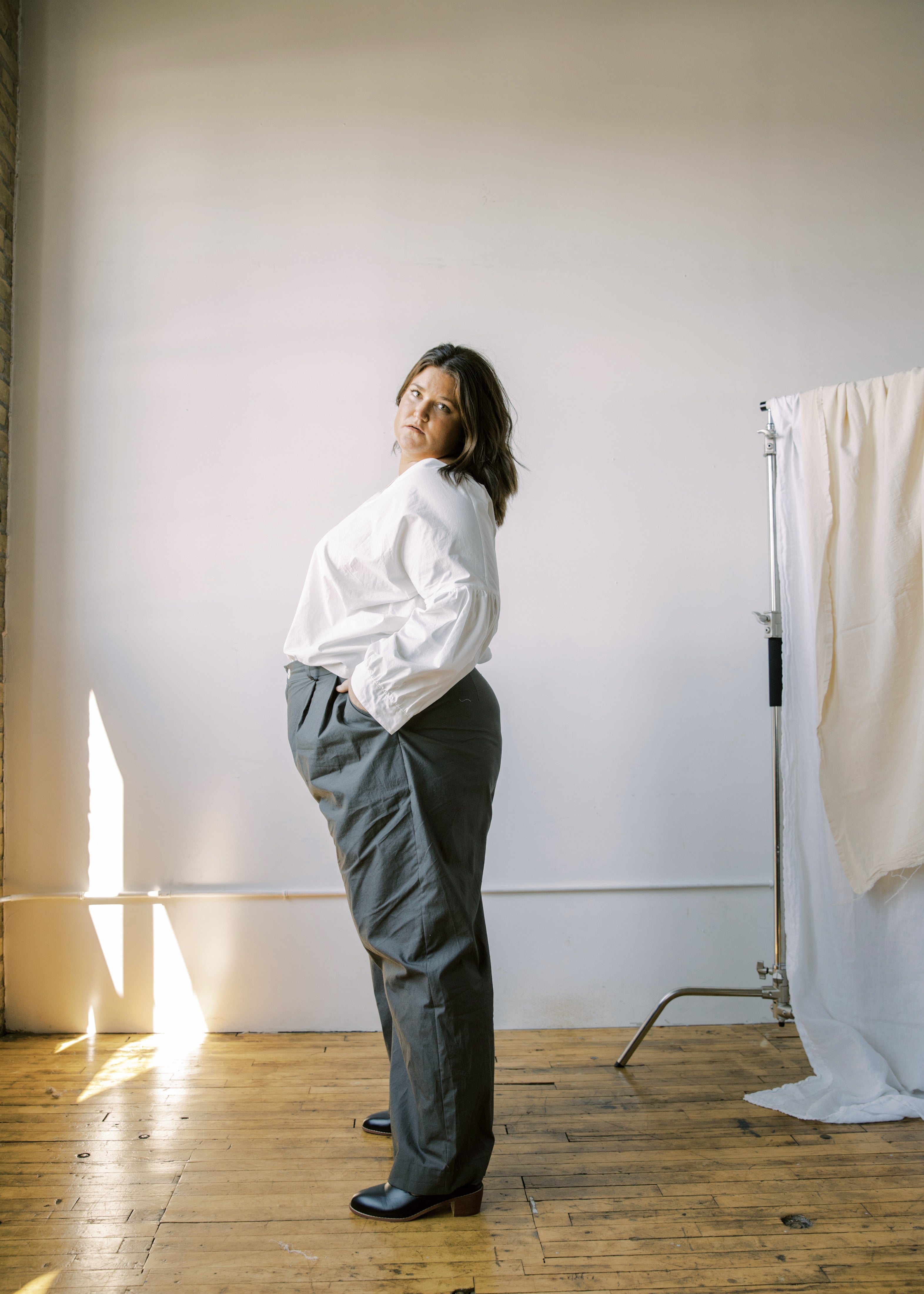 Seren Pant in Tobacco – Archive