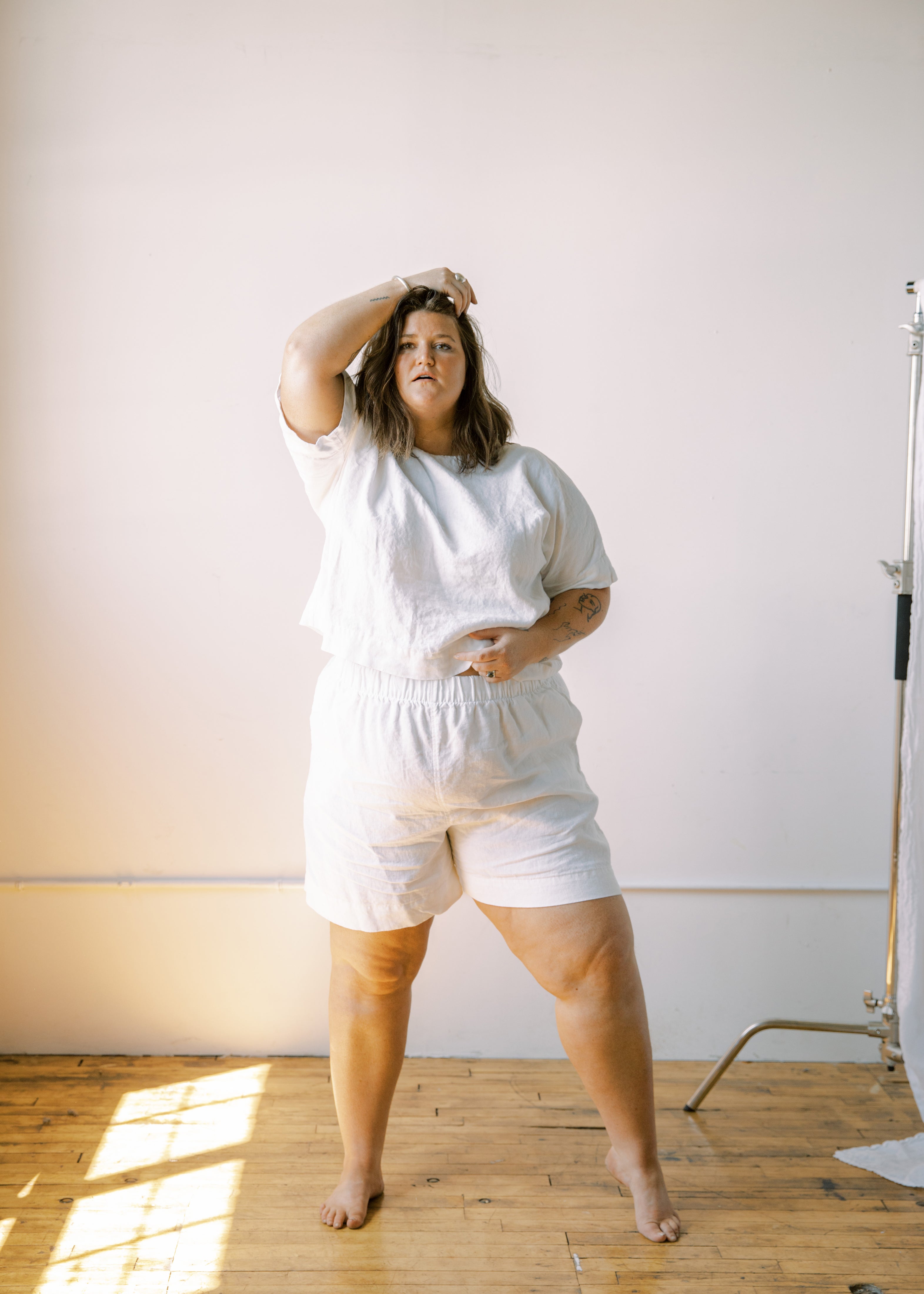 Della Shorts in White – Archive